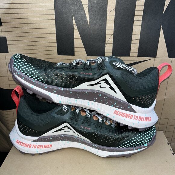 NEW Nike Pegasus Trail 4 Running Sequoia Guava Ice DJ6159 300 Women Size 6 - Picture 2 of 7